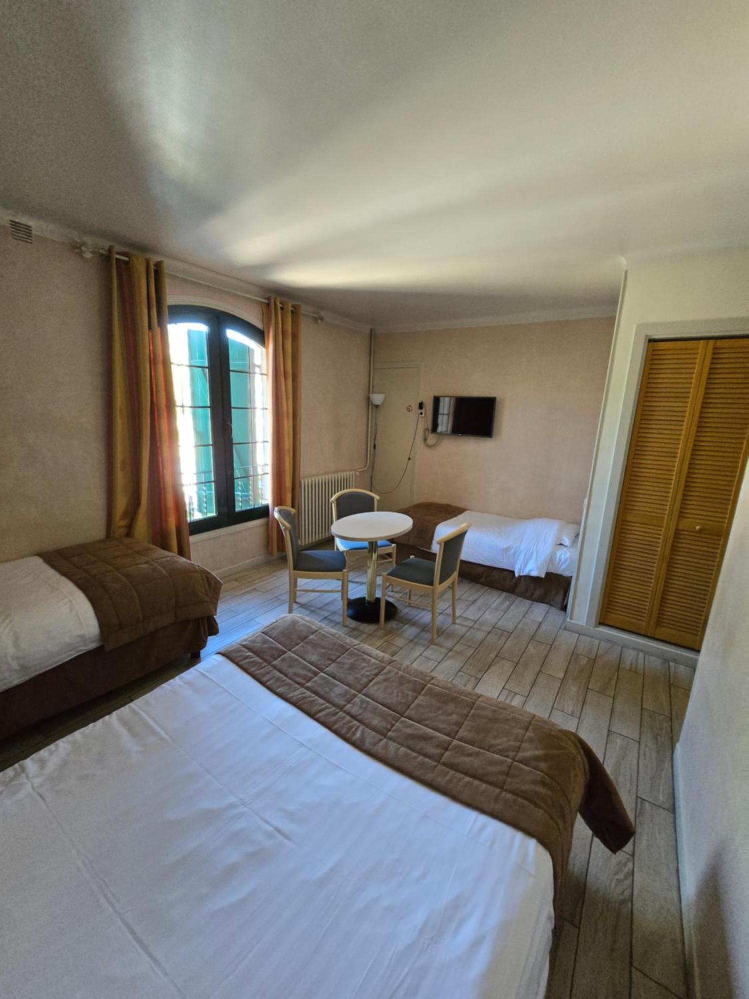 גראס Auberge Les Aromes מראה חיצוני תמונה