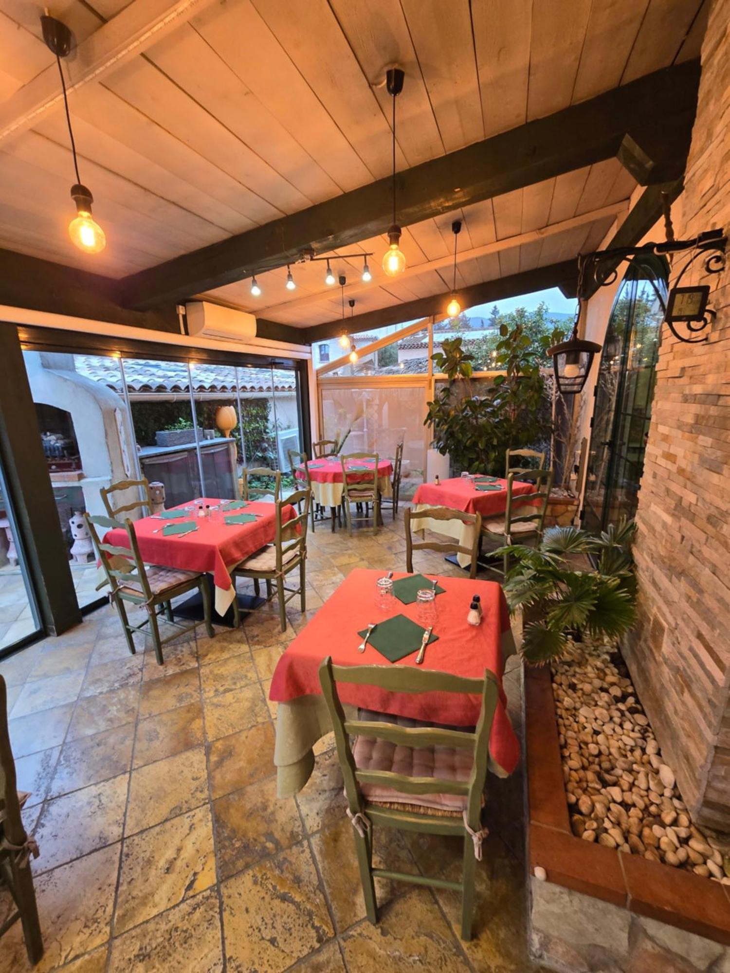 גראס Auberge Les Aromes מראה חיצוני תמונה