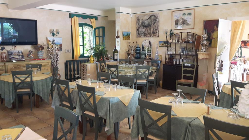 גראס Auberge Les Aromes מראה חיצוני תמונה